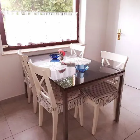 Erdgeschosswohnung Fur Monteure & Gruppen Appartamento Kassel