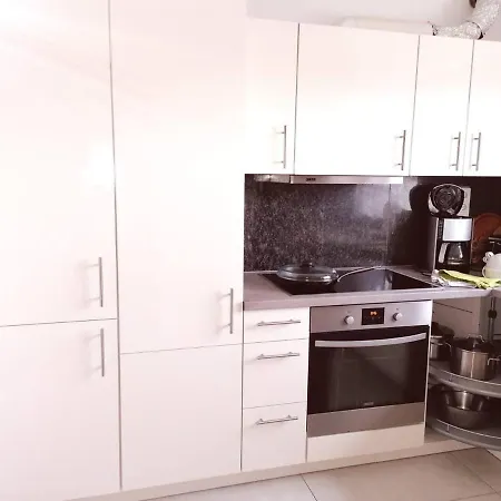 Erdgeschosswohnung Fur Monteure & Gruppen *